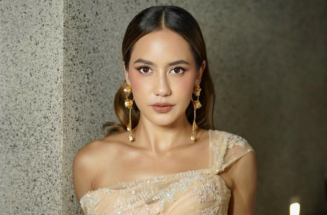 “Pevita Pearce Umumkan Rehat dari Dunia Hiburan, Fokus ke Proyek Sosial dan Lingkungan”